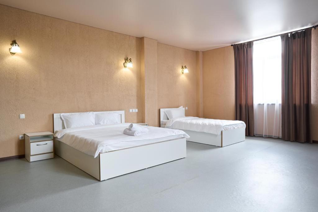 7Days Hotel Ałma Ata Zewnętrze zdjęcie